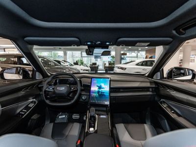Geely Cityray Luxury 1.5 АМТ превью 13