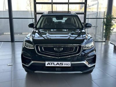Geely Atlas Pro Flagship 1.5 АМТ превью 2