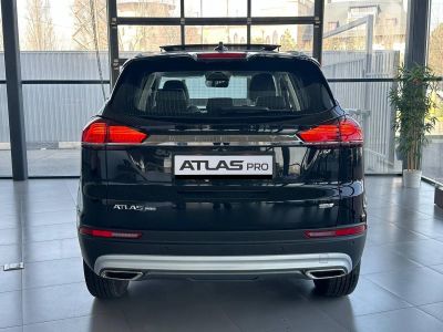 Geely Atlas Pro Flagship 1.5 АМТ превью 4