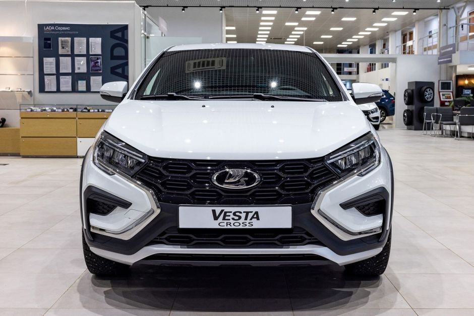 Lada Vesta Enjoy'24 1.8 CVT фото 2