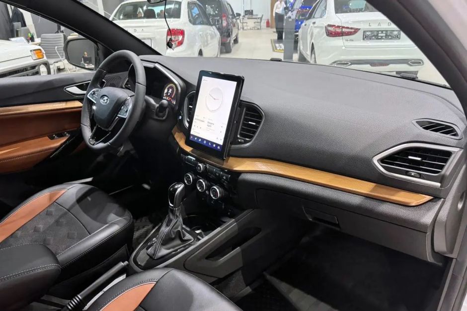 Lada Vesta Enjoy'24 1.8 CVT фото 6