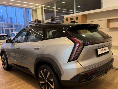 Geely Atlas Premium 1.5 АМТ превью 4