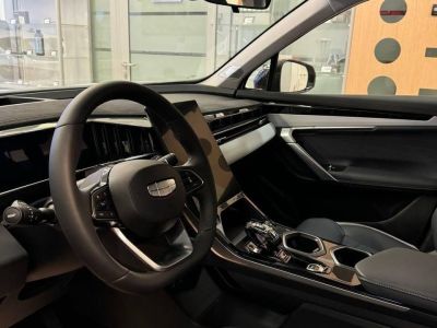 Geely Atlas Premium 1.5 АМТ превью 5
