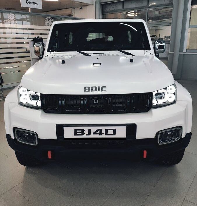 Baic BJ40 Exclusive 2.0 АКПП фото 3