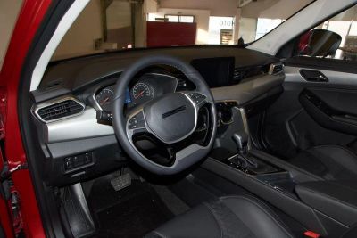 Baic X35 Luxury 1.5 CVT превью 7
