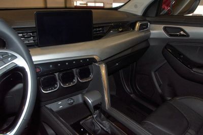Baic X35 Luxury 1.5 CVT превью 9