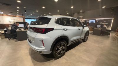 EXEED LX Premium 1.6 АМТ превью 4