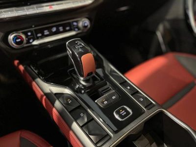 FAW Bestune T77 Prestige Plus (DCT) 1.5 АМТ превью 10