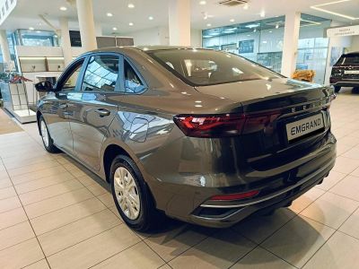 Geely Emgrand Comfort 1.5 МКПП превью 4