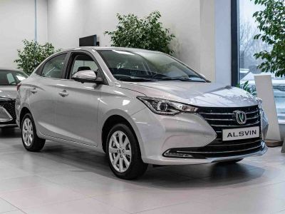 Changan Alsvin DLX 1.5 АМТ превью 2