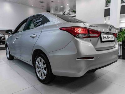 Changan Alsvin DLX 1.5 АМТ превью 3