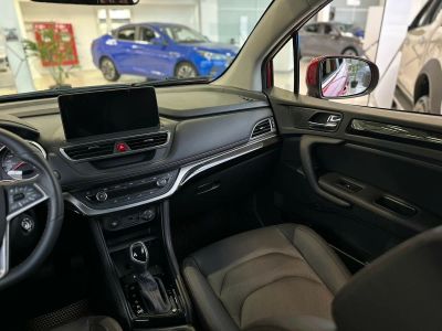 JAC JS3 Luxury 1.6 CVT превью 8