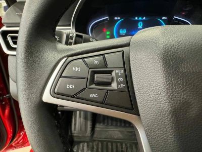 JAC J7 Tech 1.5 CVT превью 13