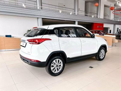 Baic X35 Luxury 1.5 CVT превью 3