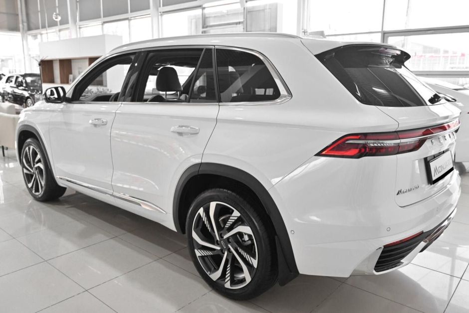 Geely Monjaro Exclusive 2.0 АКПП, 2024 фото 3