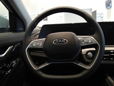 JAC JS6 Comfort 1.5 АМТ превью 4