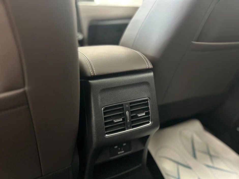 JAC J7 Tech 1.5 CVT, 2024 фото 18