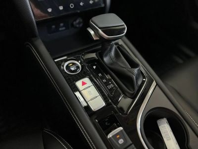 JAC J7 Luxury 1.5 CVT превью 9