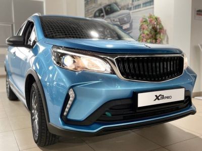 Livan X3 Pro Luxury 1.5 CVT превью 2