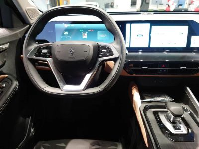 Livan X6 Pro Premium 1.5 АМТ превью 4