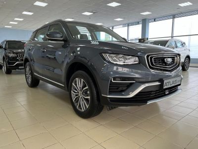 Geely Atlas Pro Flagship 1.5 АМТ превью 2