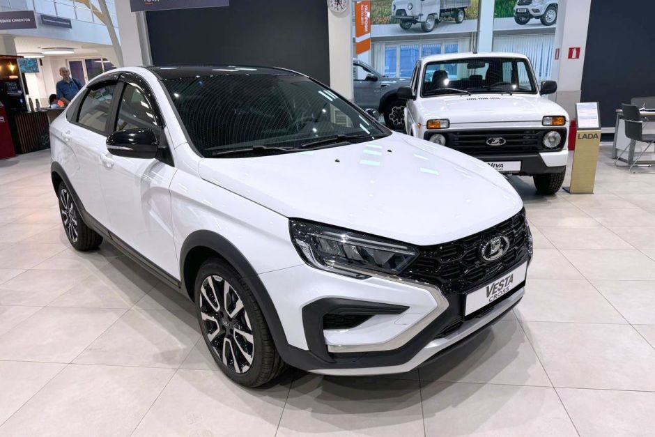 Lada Vesta Life'24 1.8 CVT фото 2