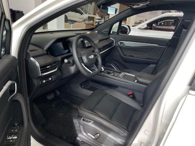 Geely Okavango Flagship 2.0 АМТ превью 5