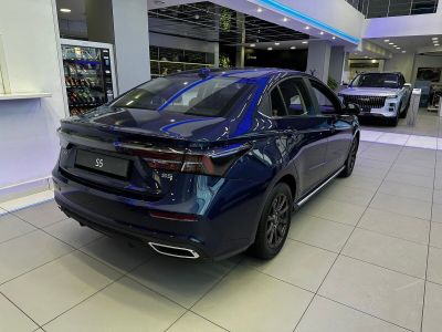 Omoda S5 Tech 1.5 CVT превью 3