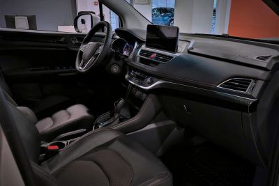 JAC JS6 Flagship 1.5 АМТ превью 8
