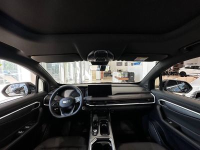Geely Okavango Flagship 2.0 АМТ превью 6