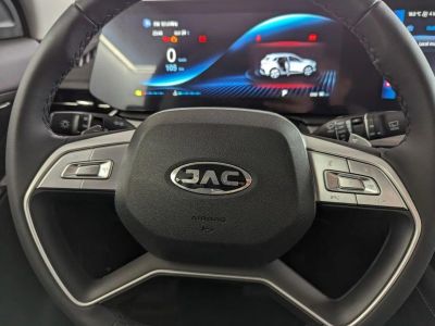 JAC JS6 Luxury 1.5 АМТ превью 12