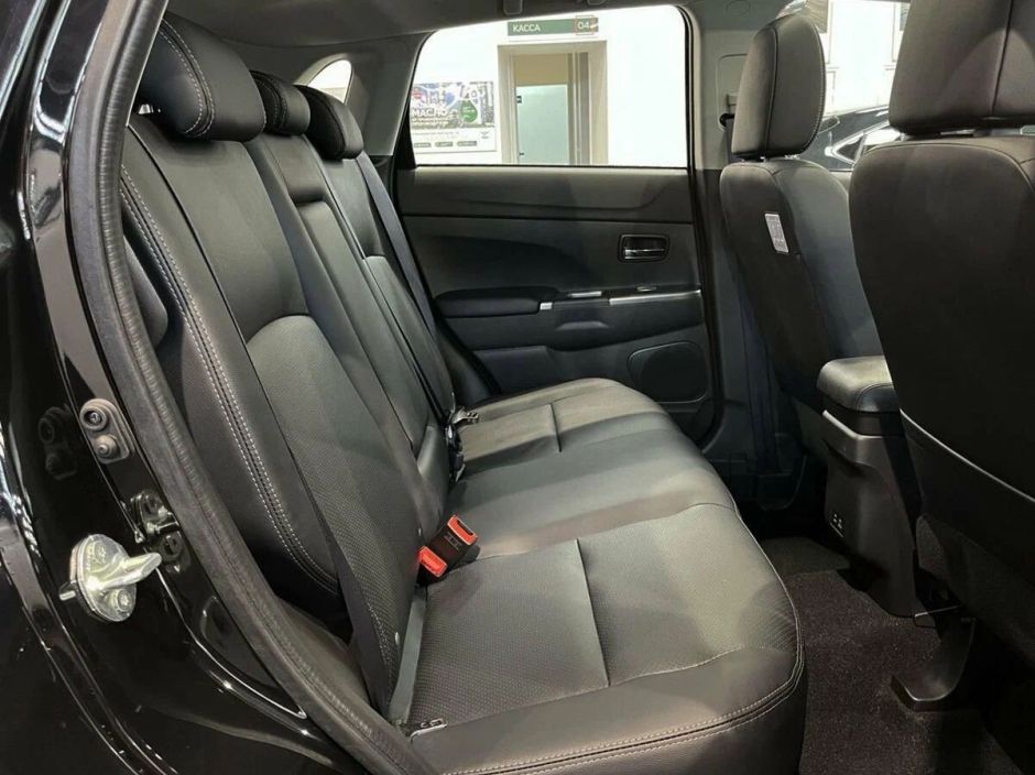 Mitsubishi ASX Instyle Black Edition 2.0 CVT фото 19