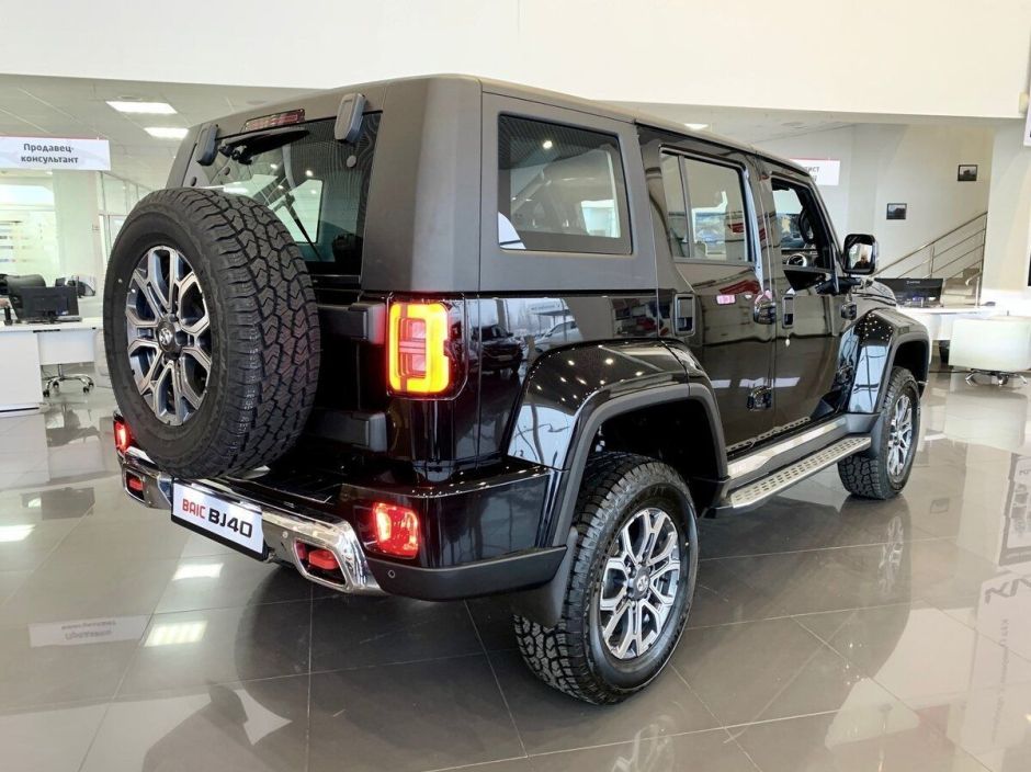 BAIC BJ40 Flagship 2.0 АКПП, 2024 фото 3