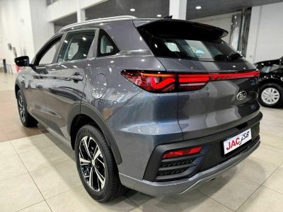 JAC JS6 Luxury 1.5 АМТ превью 2