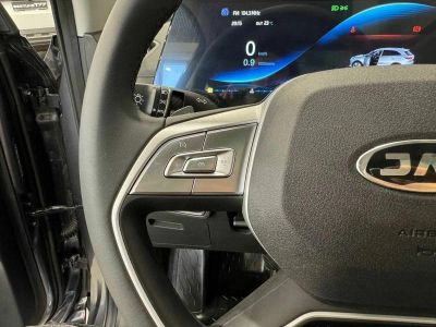 JAC JS6 Luxury 1.5 АМТ превью 4
