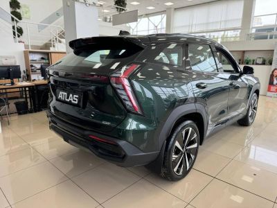 Geely Atlas Flagship 2.0 АМТ превью 4