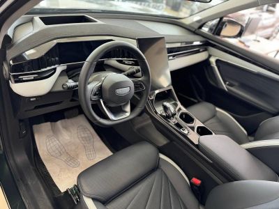 Geely Atlas Flagship 2.0 АМТ превью 5