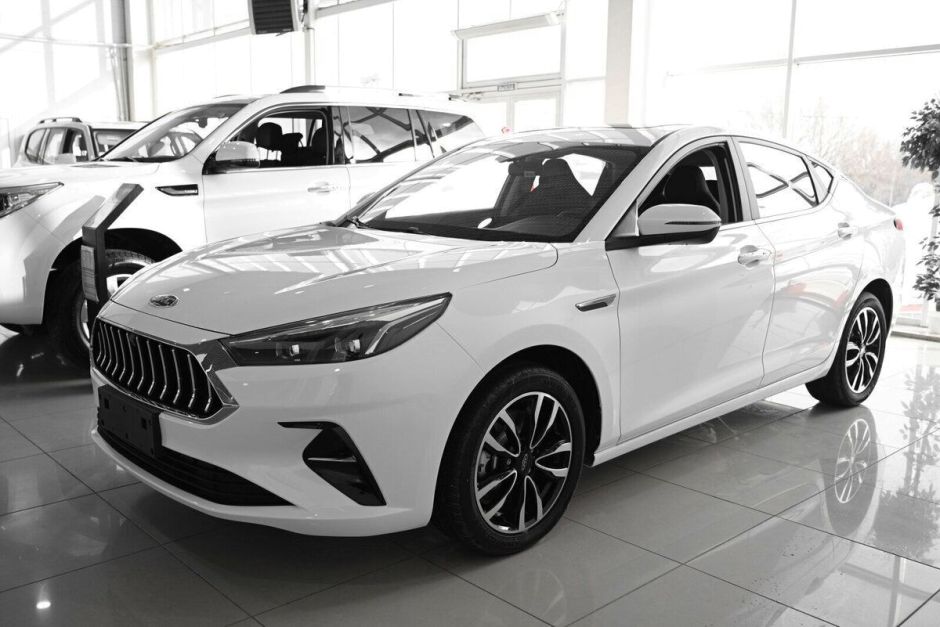 JAC J7 Luxury 1.5 CVT, 2024 фото 1