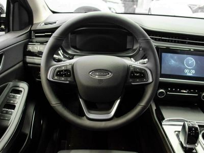 Omoda S5 Life 1.5 CVT превью 5