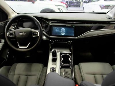 Omoda S5 Life 1.5 CVT превью 6