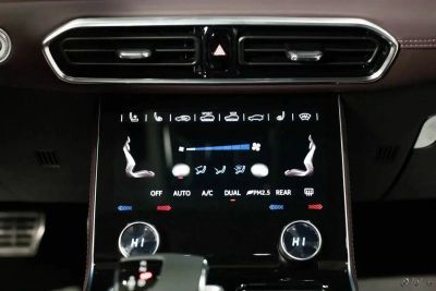 Jetour X90 Plus Luxury 1.6 АМТ превью 12