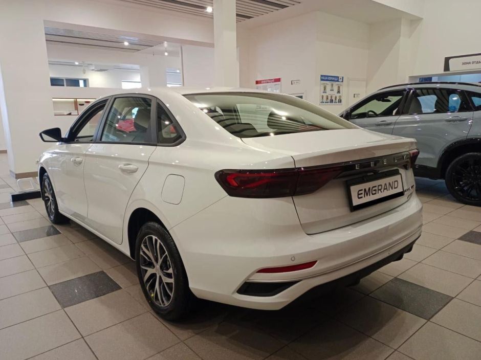 Geely Emgrand Comfort 1.5 АКПП, 2024 фото 3