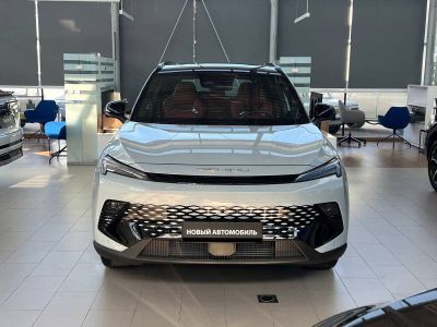 Baic X55 1.5 АМТ превью 2
