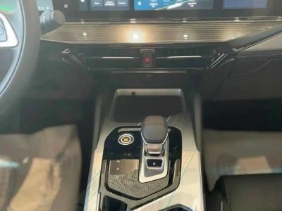 Livan S6 Pro Premium 1.5 АМТ превью 12
