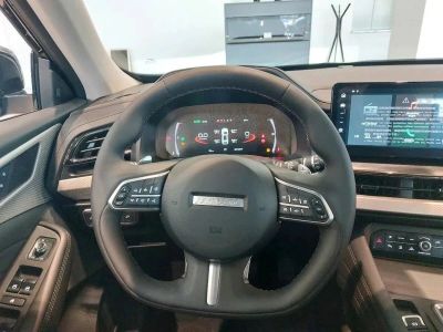Haval F7 Elite 1.5 АМТ превью 12