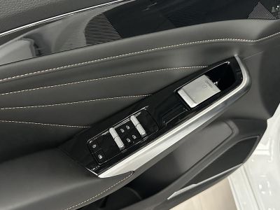 Geely Preface Flagship 2.0 АМТ превью 11
