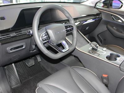 Omoda C5 Supreme 1.6 АМТ превью 3