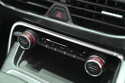 Geely Tugella Luxury 2.0 АКПП превью 12