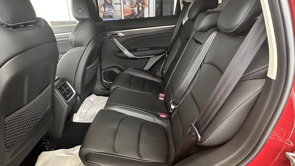 Geely Atlas Pro Comfort 1.5 АКПП, 2024 фото 5