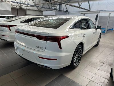 FAW Bestune B70 2.0 АКПП превью 4